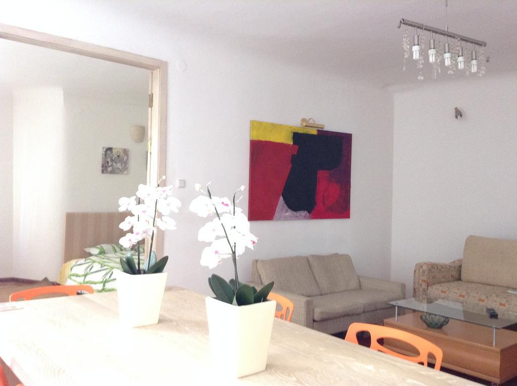 Cheap And Chic Apartment Rīga Cameră foto